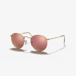 Rose gold mirrored Ray Bans
